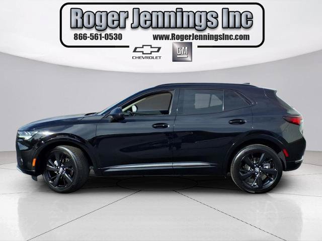 Used 2022 Buick Envision Essence w/ Technology Package I FWD image 2