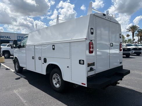 New 2025 Chevrolet Express 3500 w/ Power Convenience Package RWD image 3