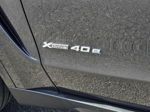 Used 2016 BMW X5 xDrive40e AWD/4WD image 12