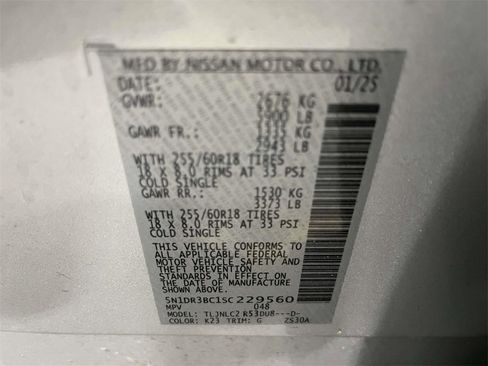 Certified 2025 Nissan Pathfinder SV image 27