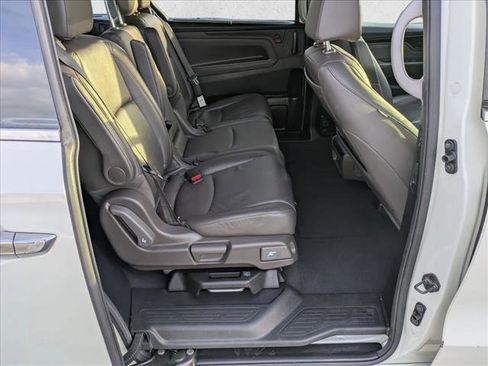 Used 2019 Honda Odyssey Elite image 21