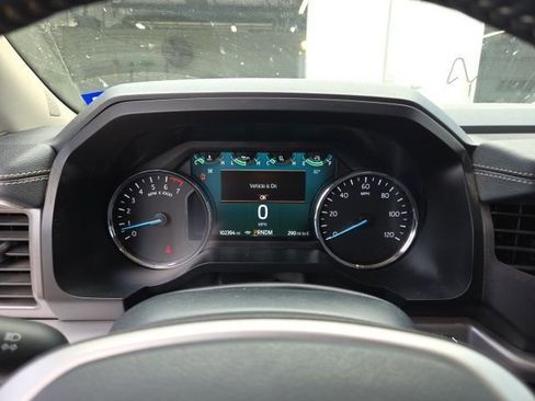 Used 2022 Ford Expedition XLT image 9