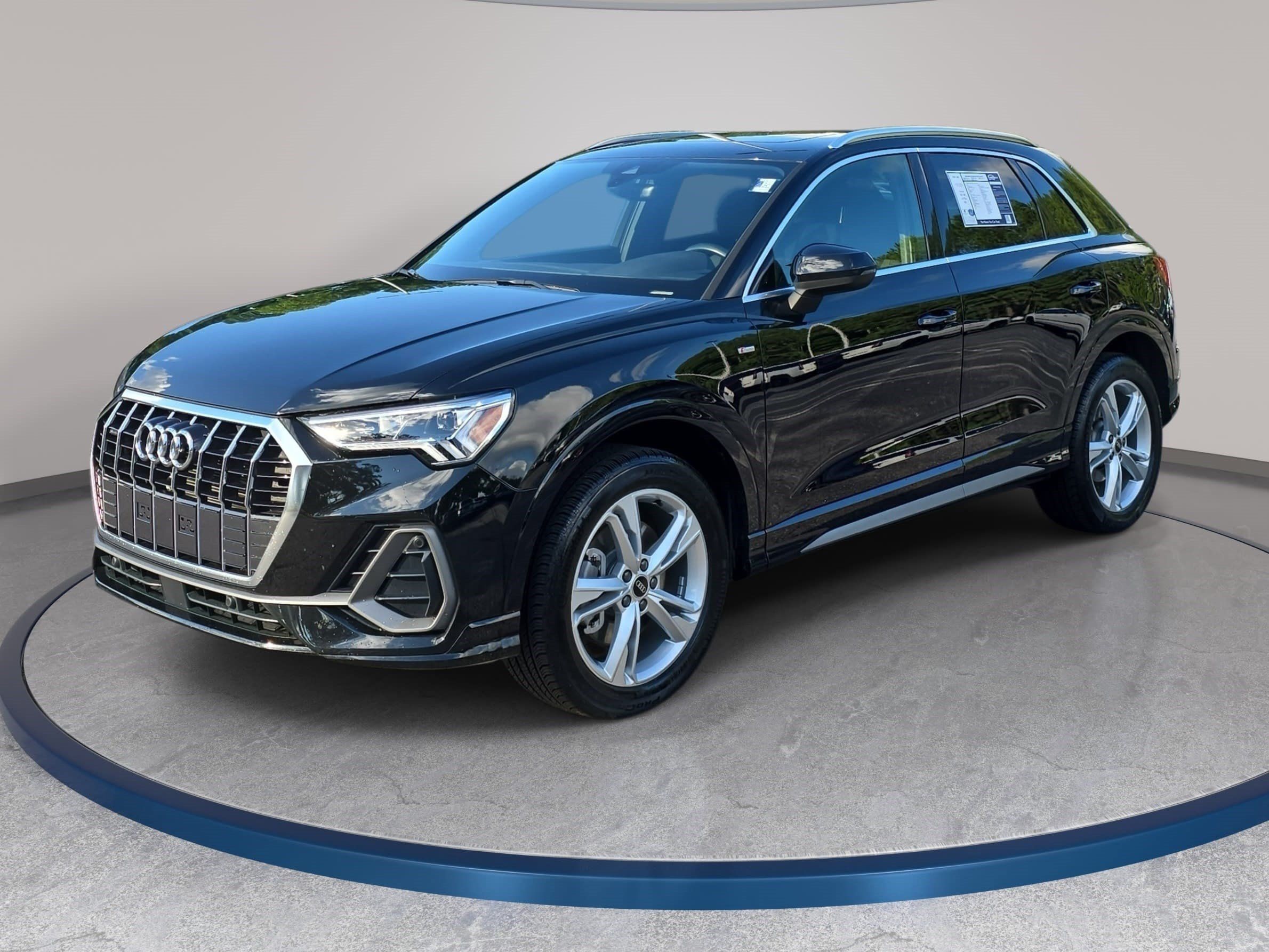 Used 2023 Audi Q3 2.0T Premium AWD/4WD image 1