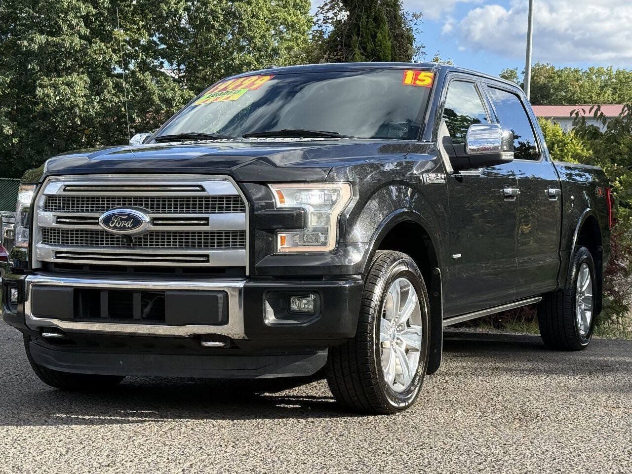 Used 2015 Ford F150 Platinum w/ Technology Package AWD/4WD image 4