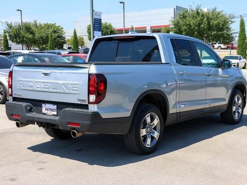 Used 2025 Honda Ridgeline RTL image 3