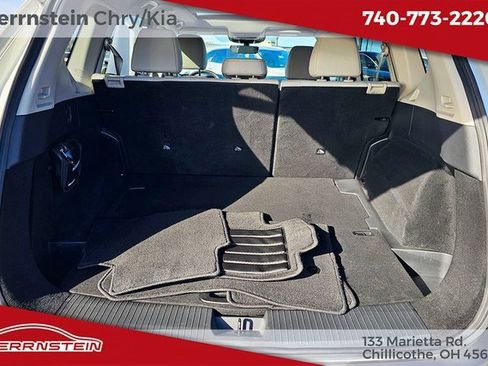 Used 2023 Nissan Rogue SL w/ SL Premium Package image 33