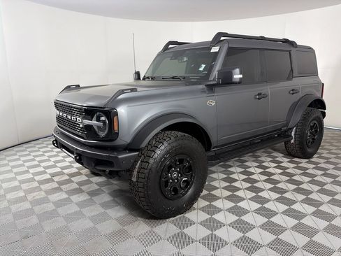 Used 2023 Ford Bronco Wildtrak AWD/4WD image 3