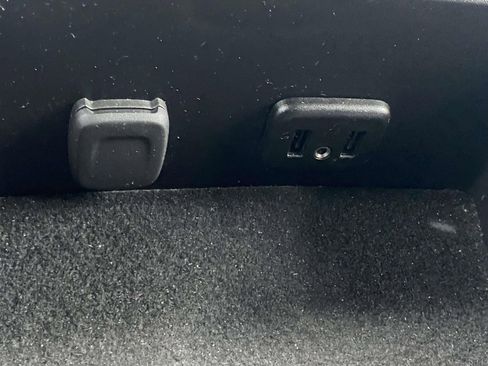 Used 2018 Chevrolet Silverado 2500 W/T w/ WT Convenience Package image 27