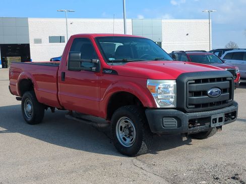 Used 2012 Ford F250 XL w/ Skid Plate Pkg image 2