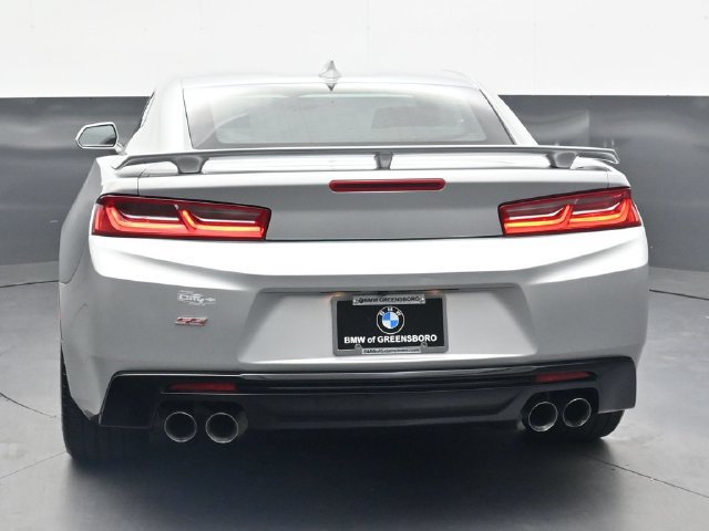 Used 2018 Chevrolet Camaro SS RWD image 5