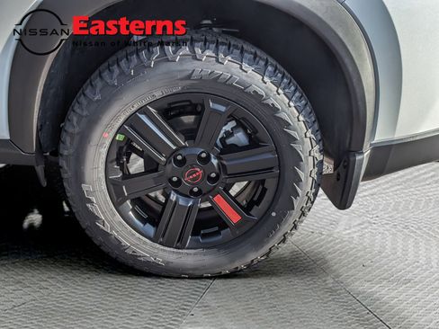 New 2026 Nissan Rogue SV image 10