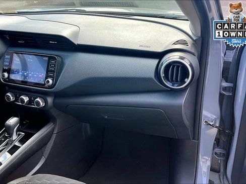 Used 2023 Nissan Kicks SV FWD image 16