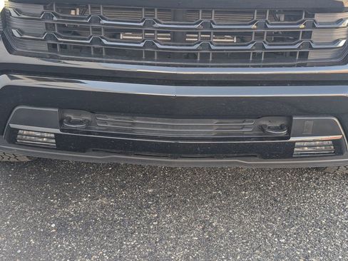 Used 2023 Chevrolet Silverado 1500 RST AWD/4WD image 33