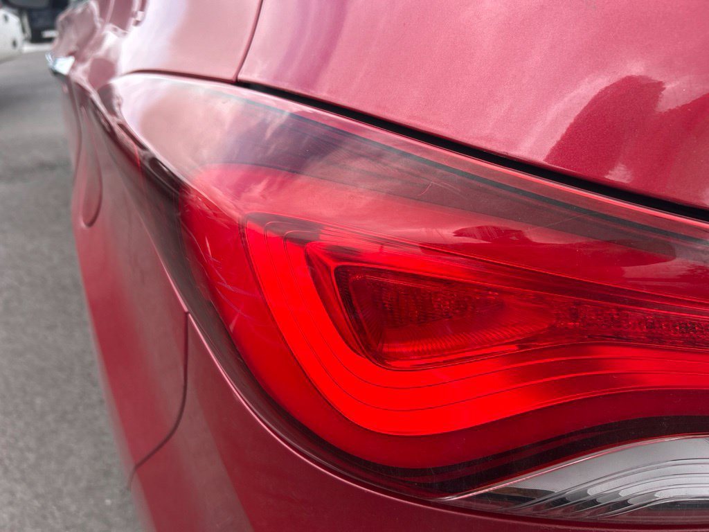 Used 2015 Hyundai Elantra Limited w/ Option Group 05 FWD image 13
