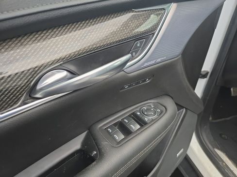 Used 2020 Cadillac XT5 Sportv image 11