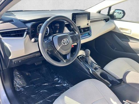 Certified 2022 Toyota Corolla LE image 8