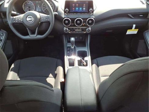 Certified 2025 Nissan Sentra S image 10