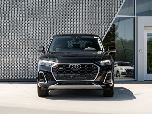 Certified 2023 Audi Q5 2.0T Premium Plus w/ Premium Plus Package AWD/4WD image 34