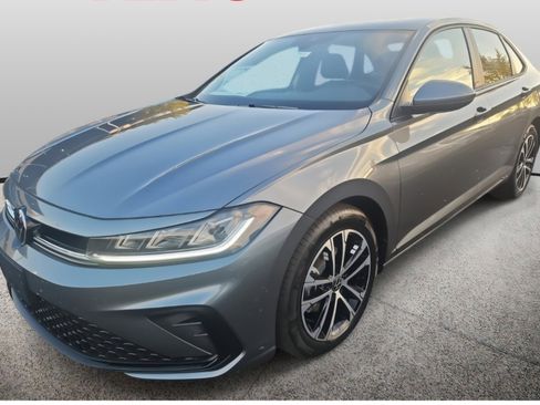 New 2026 Volkswagen Jetta SE image 1