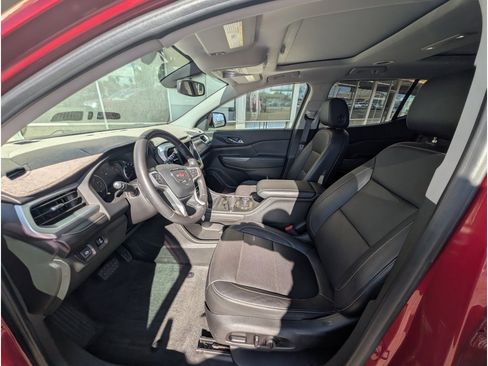 Used 2020 GMC Acadia SLT w/ Trailering Package AWD/4WD image 5