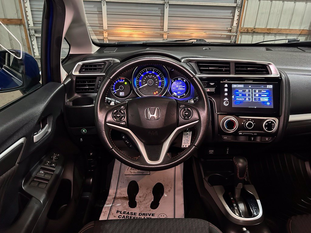 Used 2018 Honda Fit Sport image 31