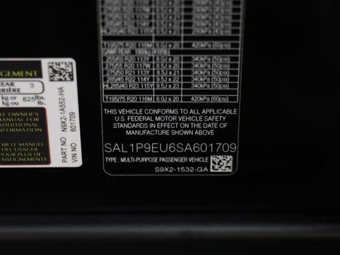 Certified 2025 Land Rover Range Rover Sport SE AWD/4WD image 24