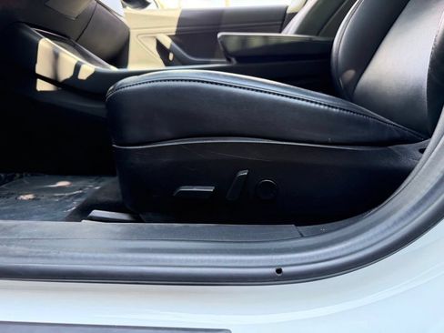Used 2018 Tesla Model 3 RWD image 27