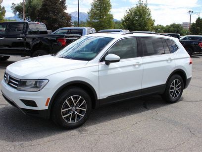 Used 2019 Volkswagen Tiguan SE w/ Panoramic Sunroof Package