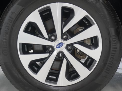 Used 2020 Subaru Outback Premium AWD/4WD image 25