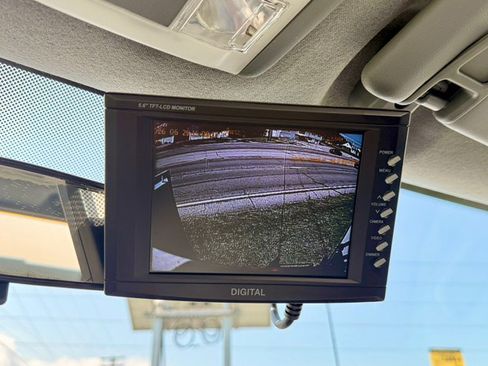 Used 2016 Ford F550 2WD SuperCab Super Duty image 23