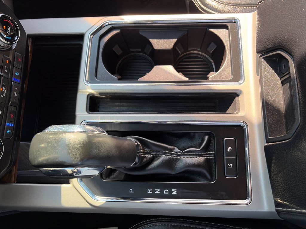 Used 2019 Ford F150 Lariat w/ Equipment Group 502A Luxury AWD/4WD image 27