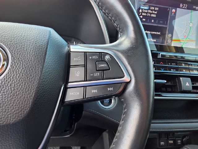 Used 2020 Toyota Highlander Platinum AWD/4WD image 31