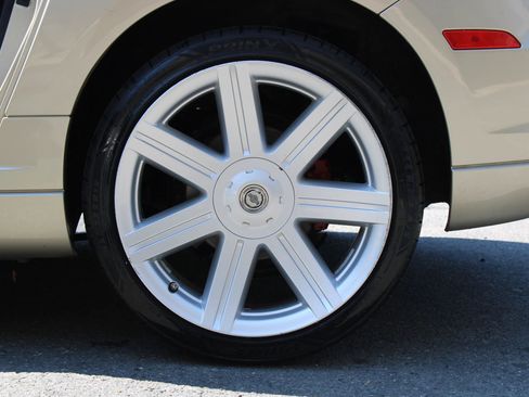 Used 2006 Chrysler Crossfire Limited RWD image 25