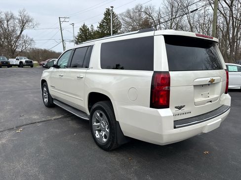 Used 2015 Chevrolet Suburban LTZ image 5