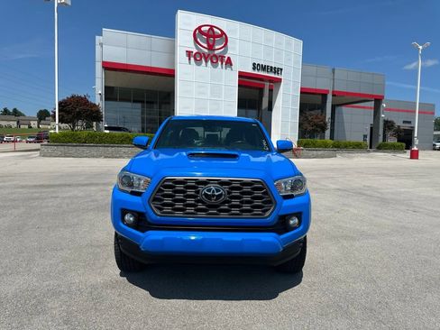 Certified 2021 Toyota Tacoma TRD Sport w/ Blackout Package (TMS) AWD/4WD image 2