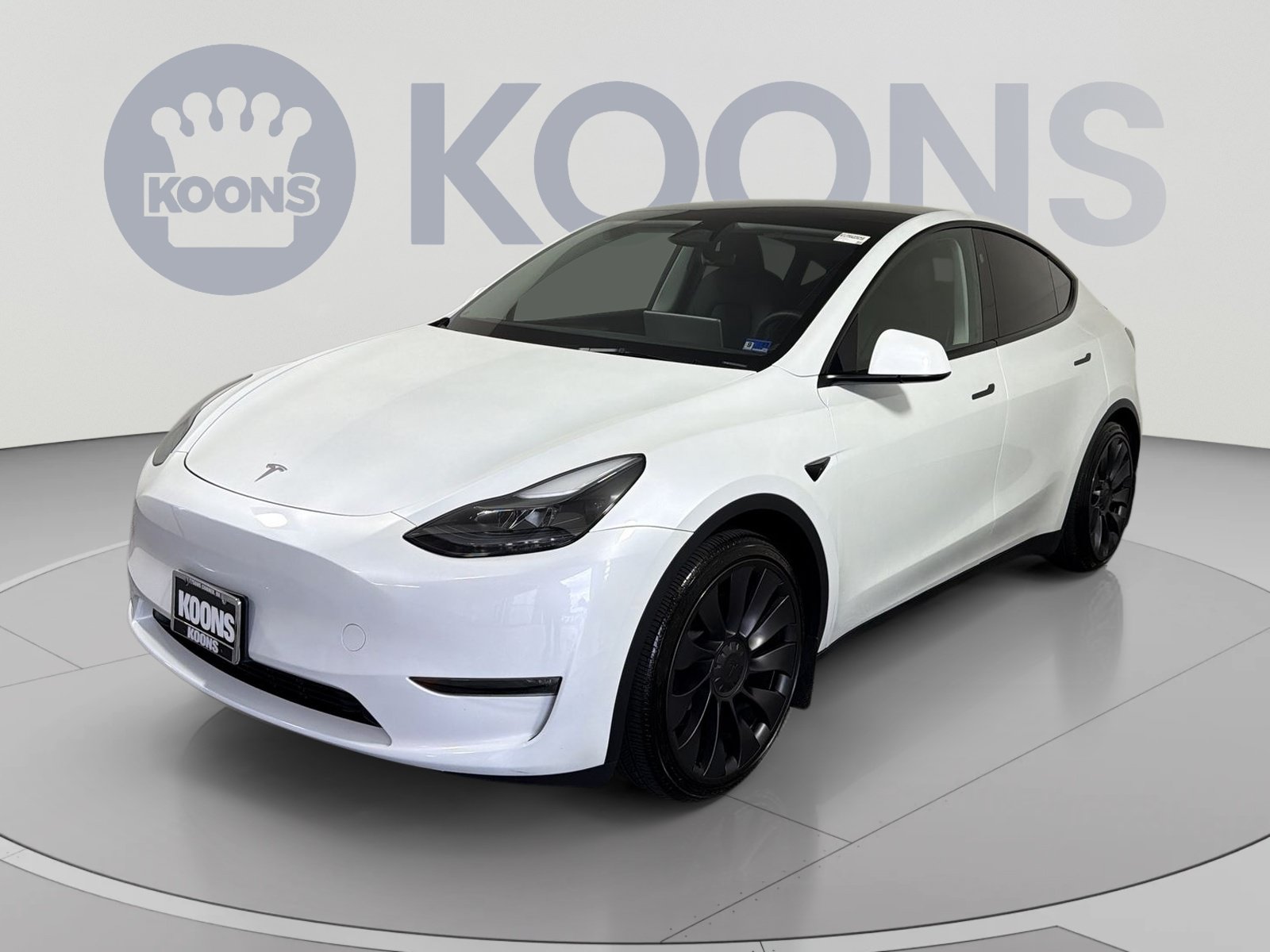 Used 2024 Tesla Model Y Performance AWD/4WD image 1