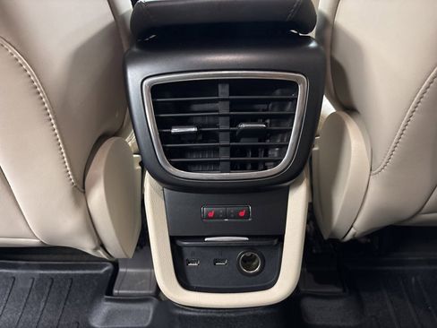 Used 2019 Lincoln Nautilus Select image 20