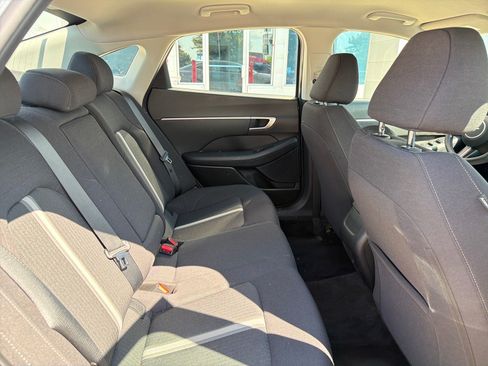 Used 2025 Hyundai Sonata SEL FWD image 24