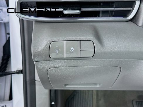 Used 2024 Hyundai Elantra SEL FWD image 14