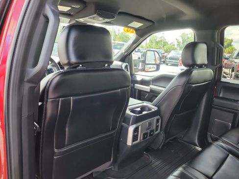 Used 2020 Ford F150 Lariat w/ Equipment Group 502A Luxury AWD/4WD image 11