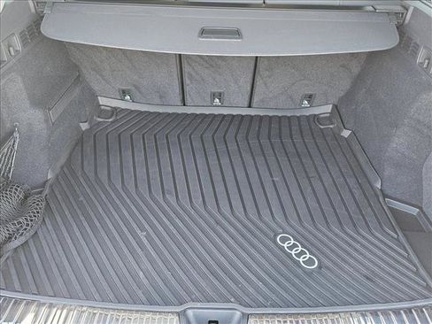Used 2025 Audi Q5 Premium Plus w/ Premium Plus AWD/4WD image 6
