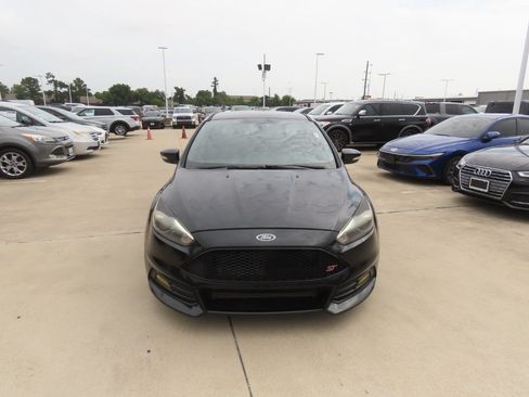 Used 2015 Ford Focus ST FWD image 5
