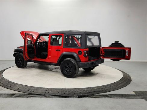 Used 2021 Jeep Wrangler Unlimited Sport image 13