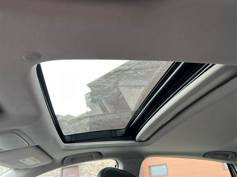 Used 2020 Honda Accord EX image 31