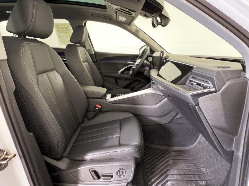 Certified 2025 Audi Q5 Premium Plus AWD/4WD image 30