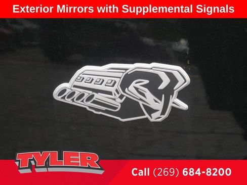 New 2026 RAM 1500 4x4 Crew Cab image 11