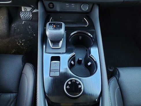 New 2025 Nissan Rogue Platinum w/ Tech Package image 15