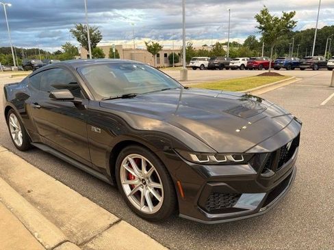Used 2024 Ford Mustang GT Premium RWD image 7