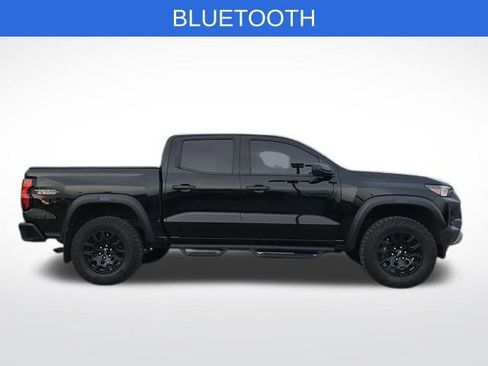 Used 2024 Chevrolet Colorado Trail Boss w/ Advanced Trailering Package image 2