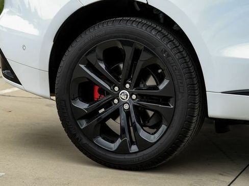 Used 2025 Jaguar F-PACE R-Dynamic S AWD/4WD image 67